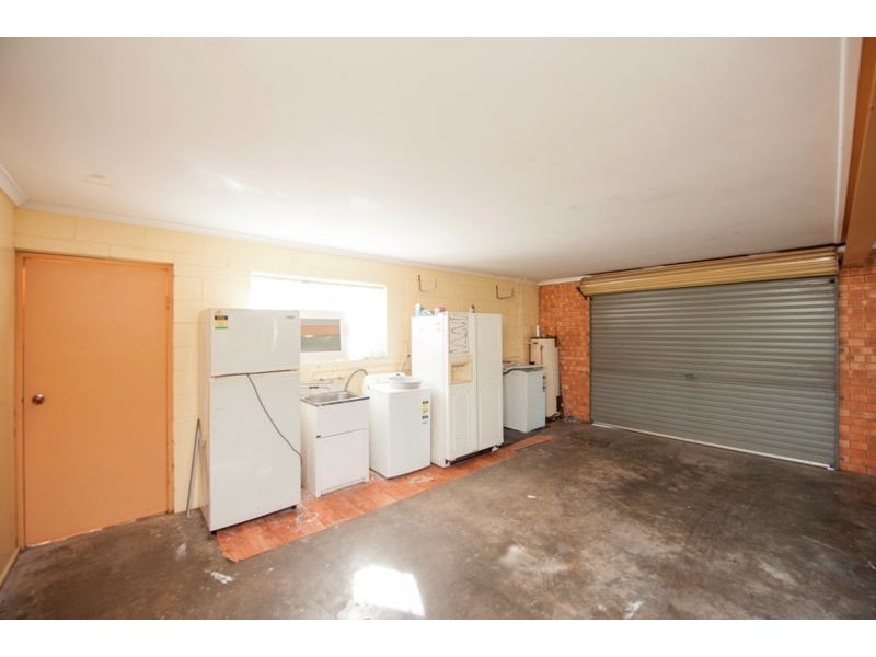 37 O’Malley Street, West Gladstone QLD 4680