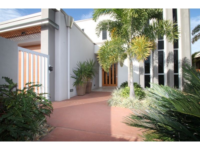 5 Clipper Terrace, South Gladstone QLD 4680