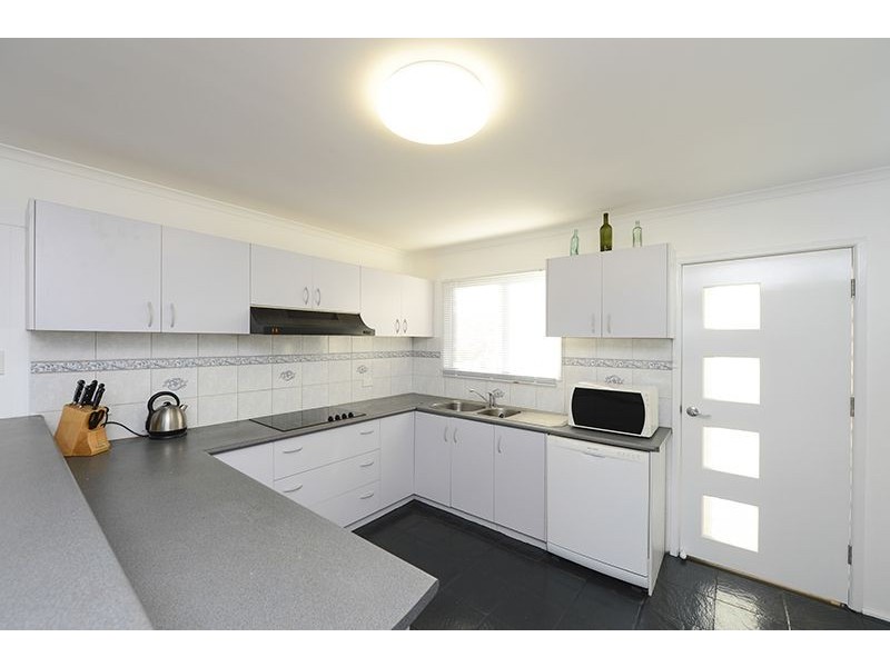 4 Marshall Ave, Sun Valley QLD 4680