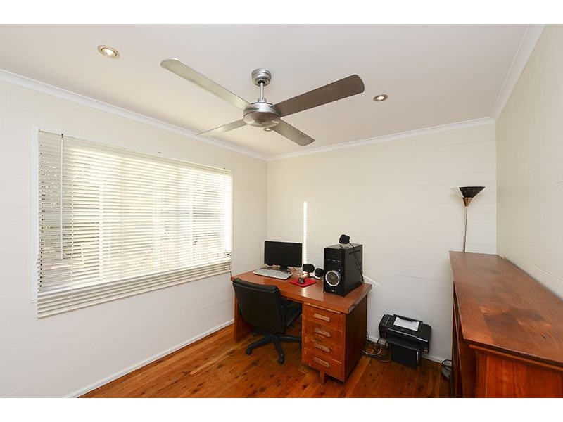 4 Marshall Ave, Sun Valley QLD 4680