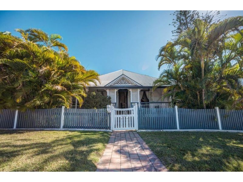 23 Kent Street, West Gladstone QLD 4680