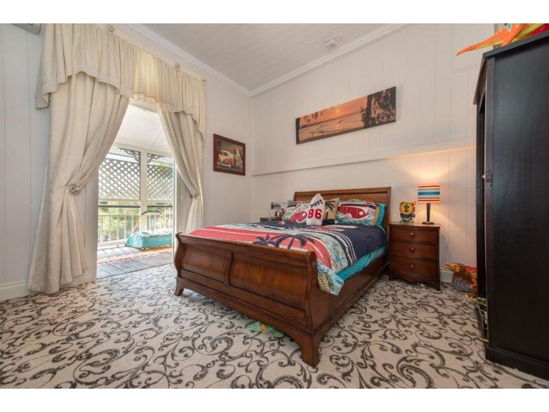 23 Kent Street, West Gladstone QLD 4680