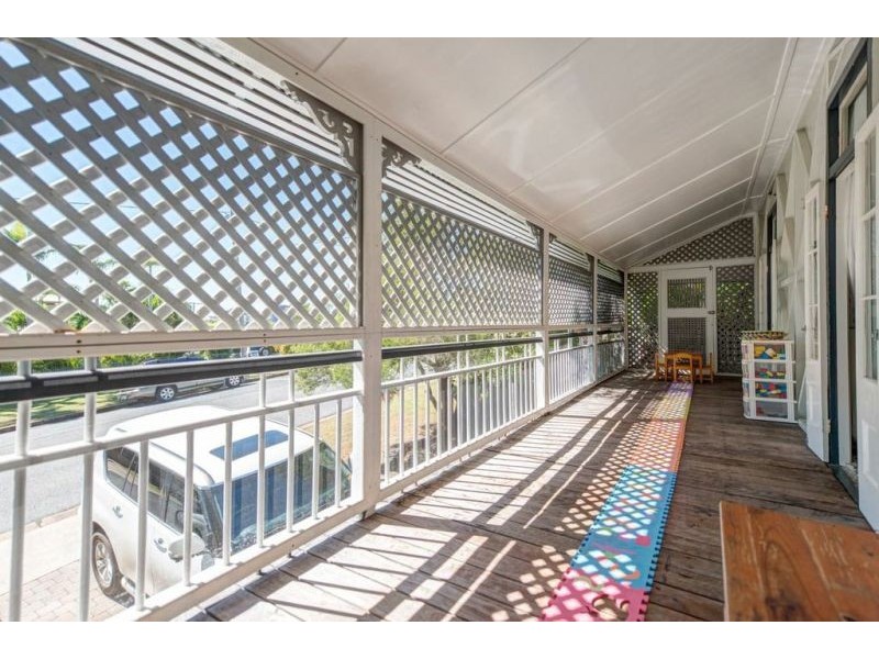 23 Kent Street, West Gladstone QLD 4680