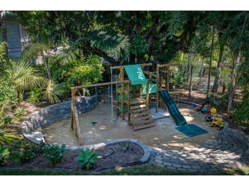 23 Kent Street, West Gladstone QLD 4680