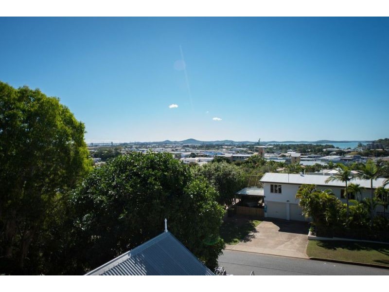 23 Kent Street, West Gladstone QLD 4680