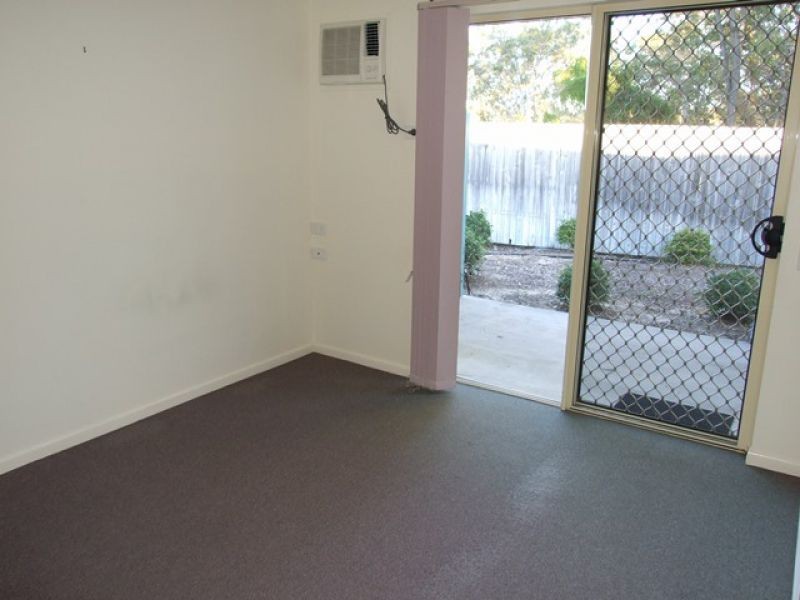 12/8 Wicks Street, New Auckland QLD 4680