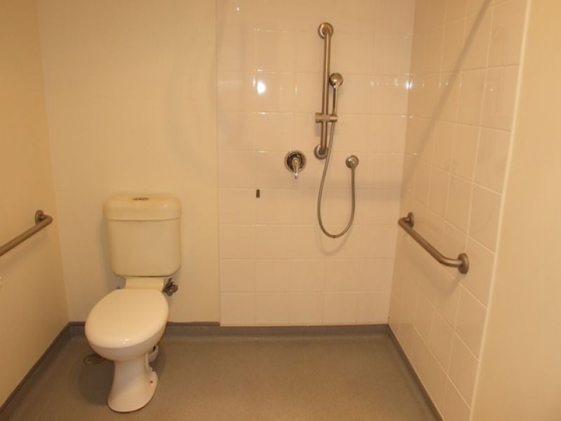 12/8 Wicks Street, New Auckland QLD 4680