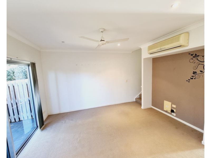24/10 Nothling Street, New Auckland QLD 4680