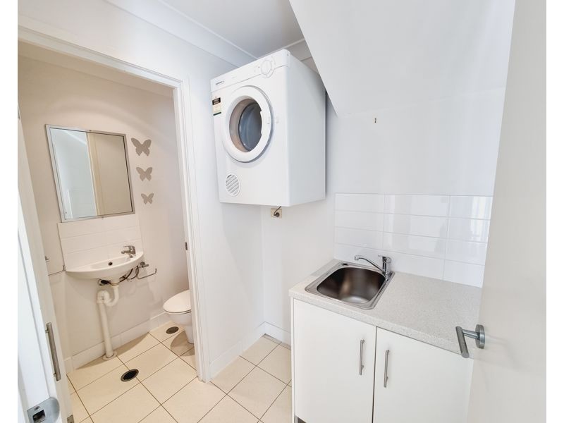 24/10 Nothling Street, New Auckland QLD 4680