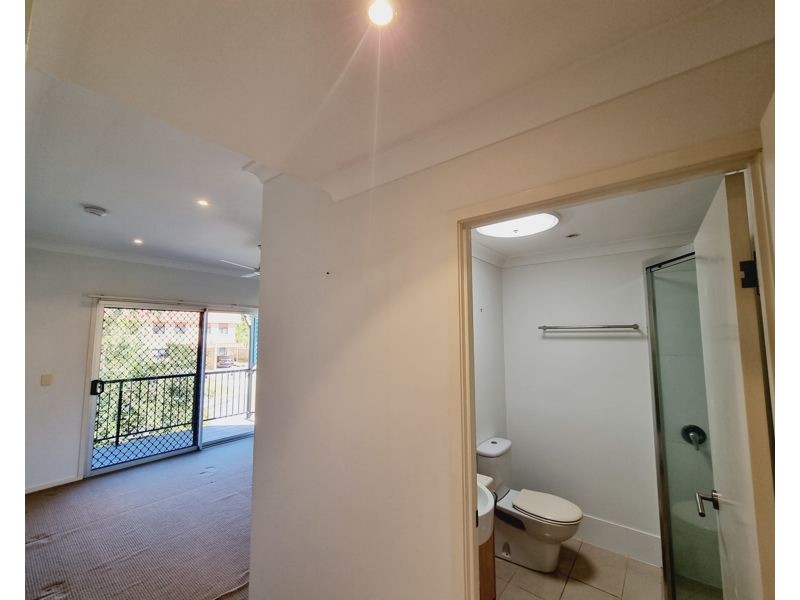 24/10 Nothling Street, New Auckland QLD 4680