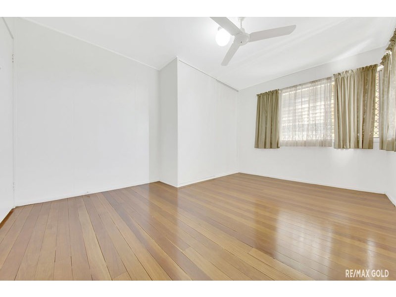 4 Pershouse Street, Barney Point QLD 4680