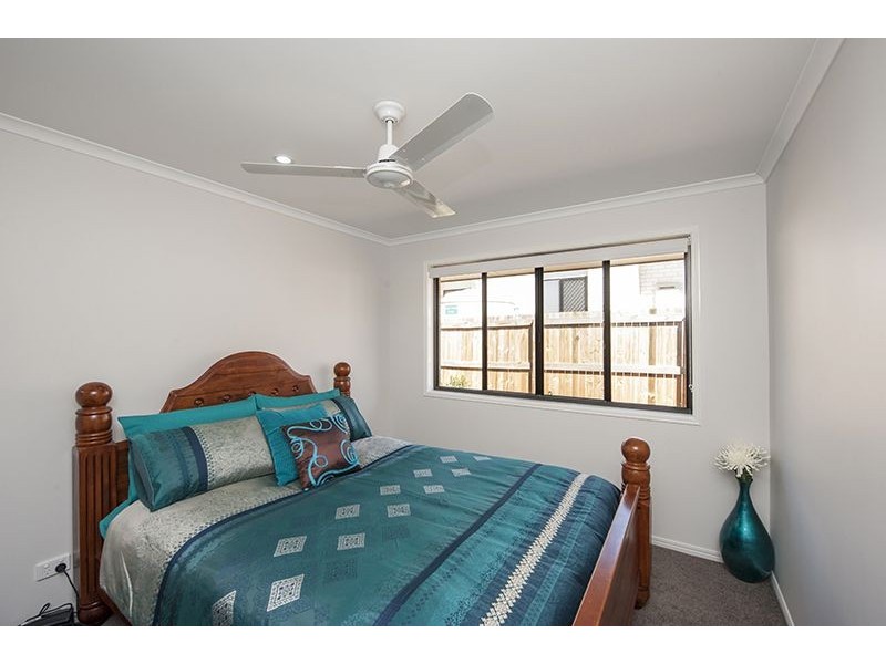 24 Daintree Boulevard, New Auckland QLD 4680