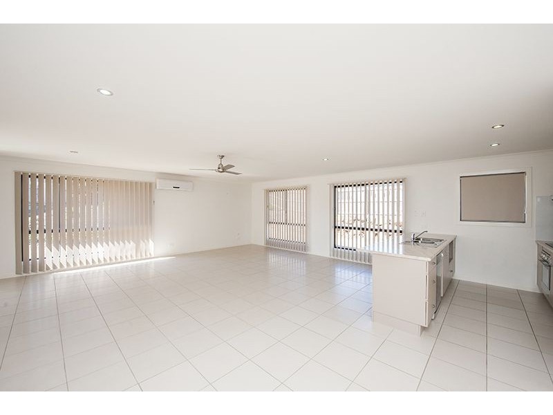 9 Stoneybrook Drive, Glen Eden QLD 4680