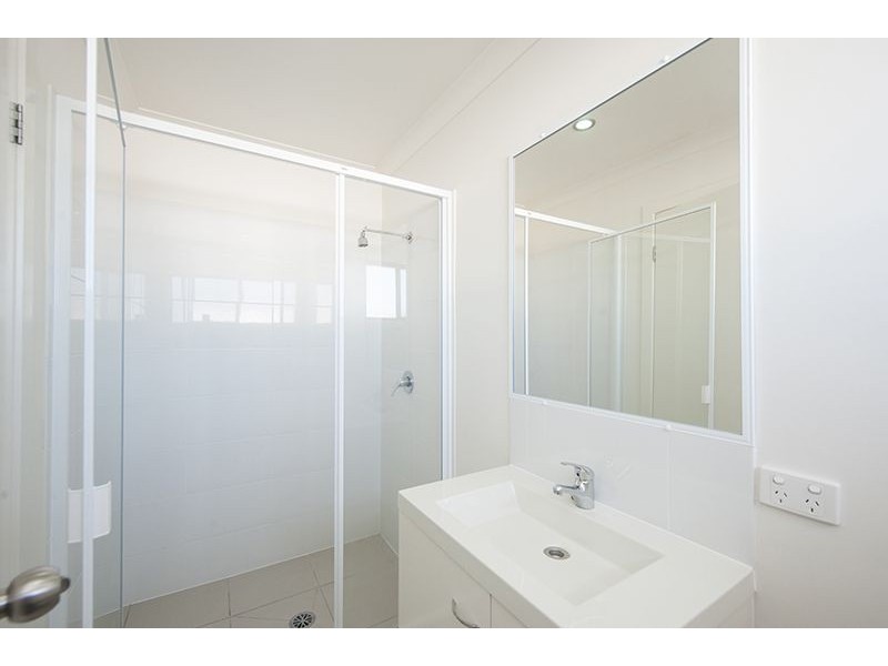 9 Stoneybrook Drive, Glen Eden QLD 4680