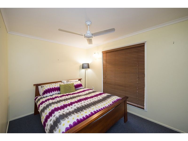 35 Alkina Crescent, Boyne Island QLD 4680