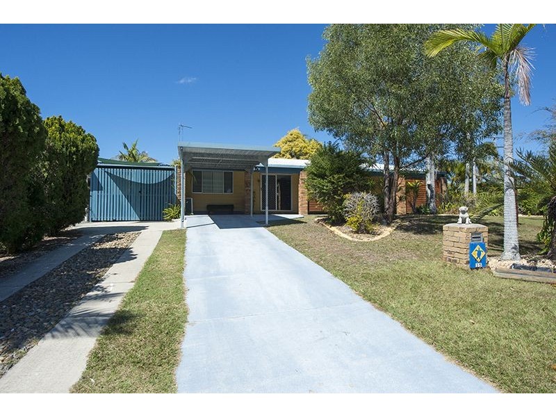 35 Alkina Crescent, Boyne Island QLD 4680