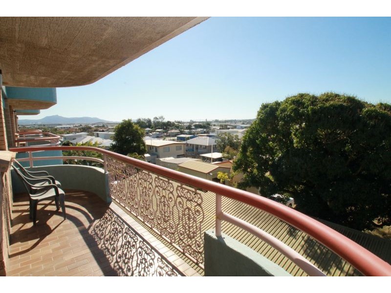 16/7 Kent Street, West Gladstone QLD 4680