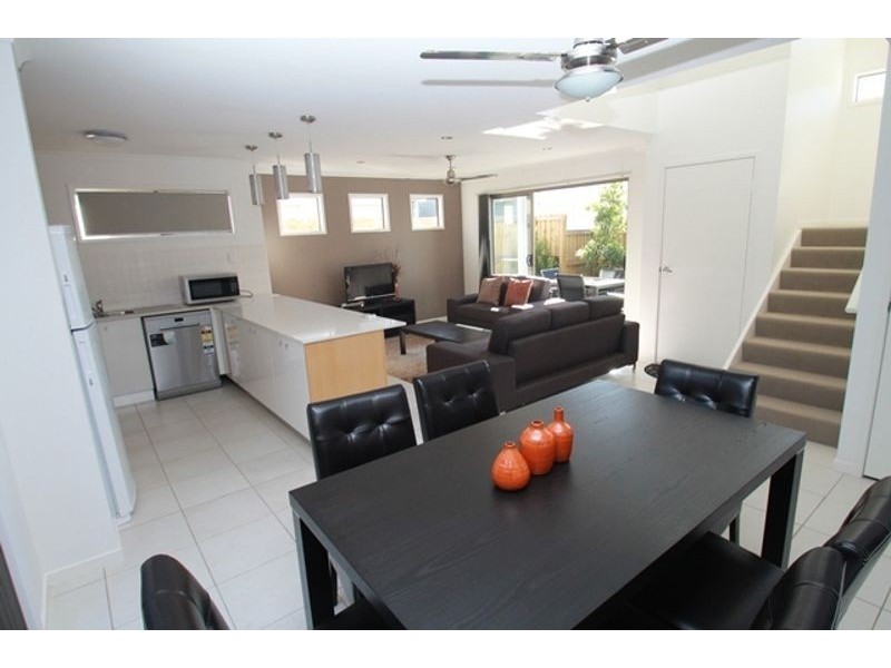 7/5 Glenlyon Street, Gladstone QLD 4680