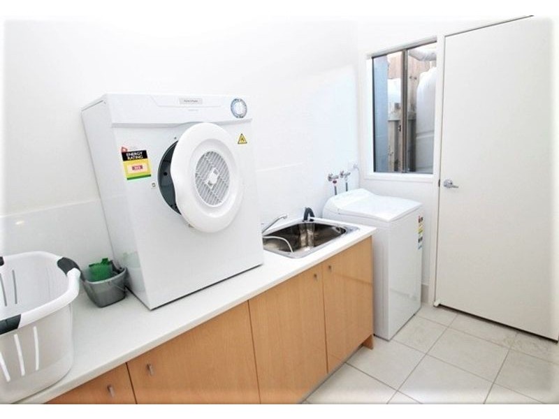 7/5 Glenlyon Street, Gladstone QLD 4680