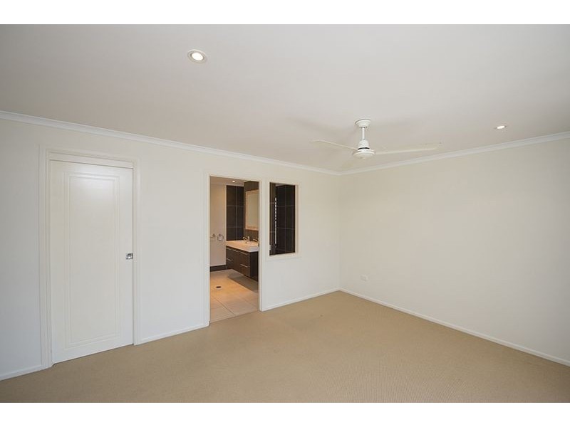 6 Riverside Drive, Tannum Sands QLD 4680