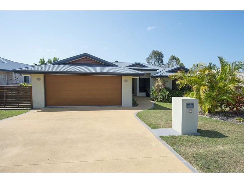 6 Riverside Drive, Tannum Sands QLD 4680