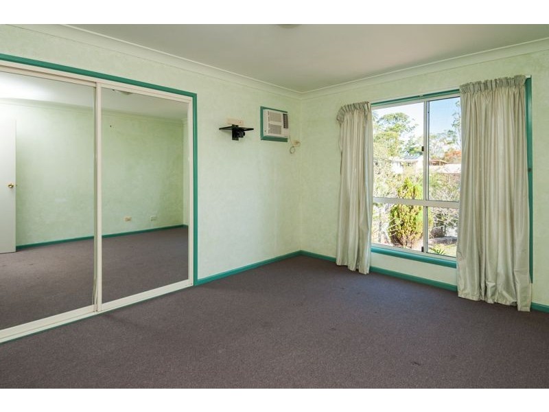 30 Carinya Drive, Clinton QLD 4680