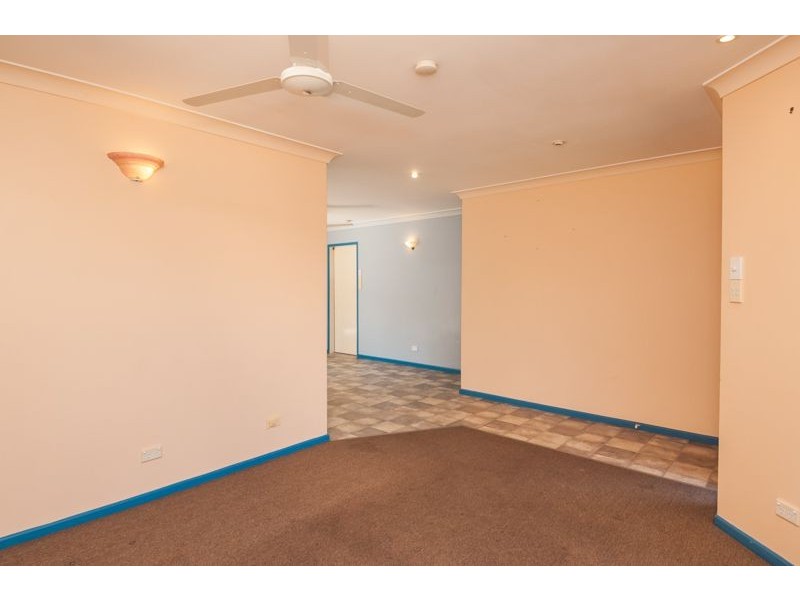 30 Carinya Drive, Clinton QLD 4680