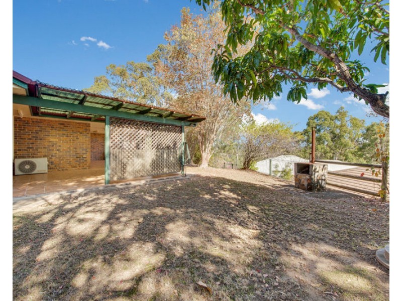 26 Barrine Close, Clinton QLD 4680