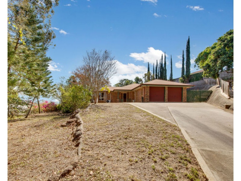 26 Barrine Close, Clinton QLD 4680