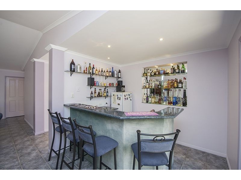 3 Flora Drive, Beecher QLD 4680