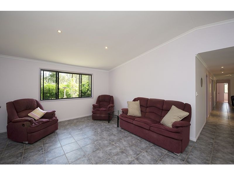3 Flora Drive, Beecher QLD 4680