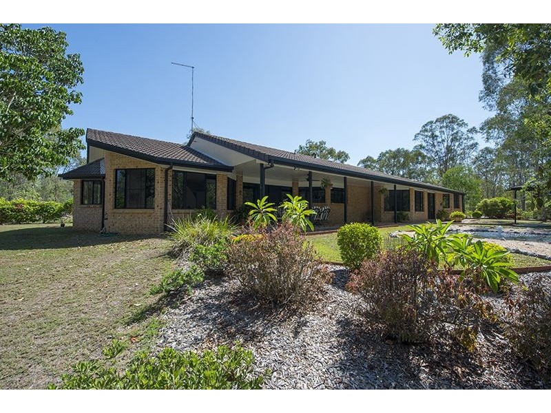 3 Flora Drive, Beecher QLD 4680