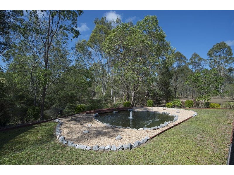 3 Flora Drive, Beecher QLD 4680
