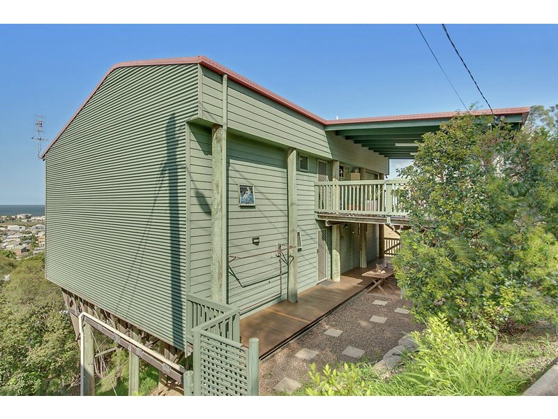 248 Goondoon Street, South Gladstone QLD 4680