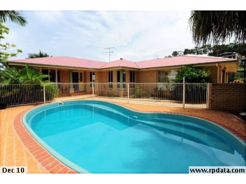 3 Cania Way, Clinton QLD 4680
