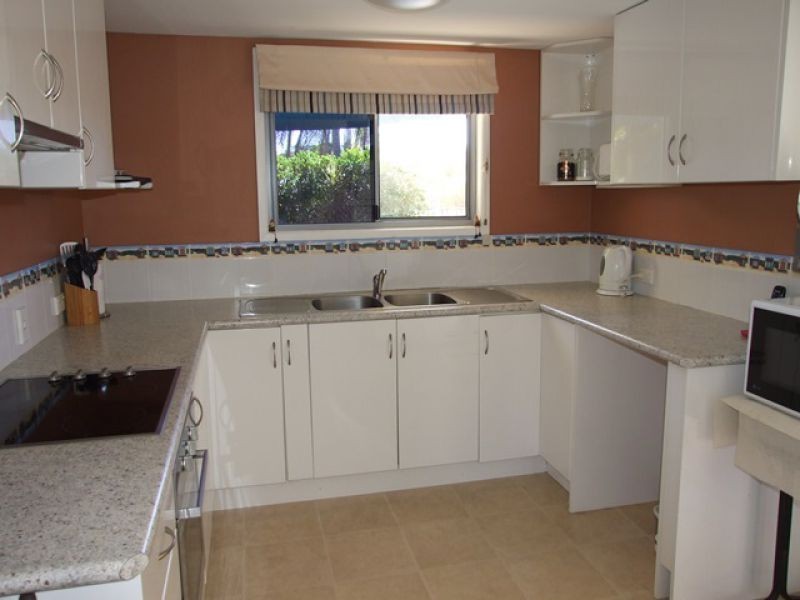 2 Onslow Street, Tannum Sands QLD 4680