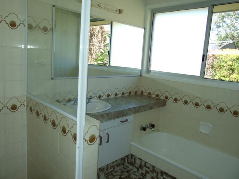 2 Onslow Street, Tannum Sands QLD 4680