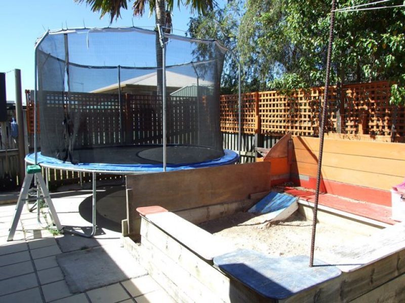 2 Onslow Street, Tannum Sands QLD 4680