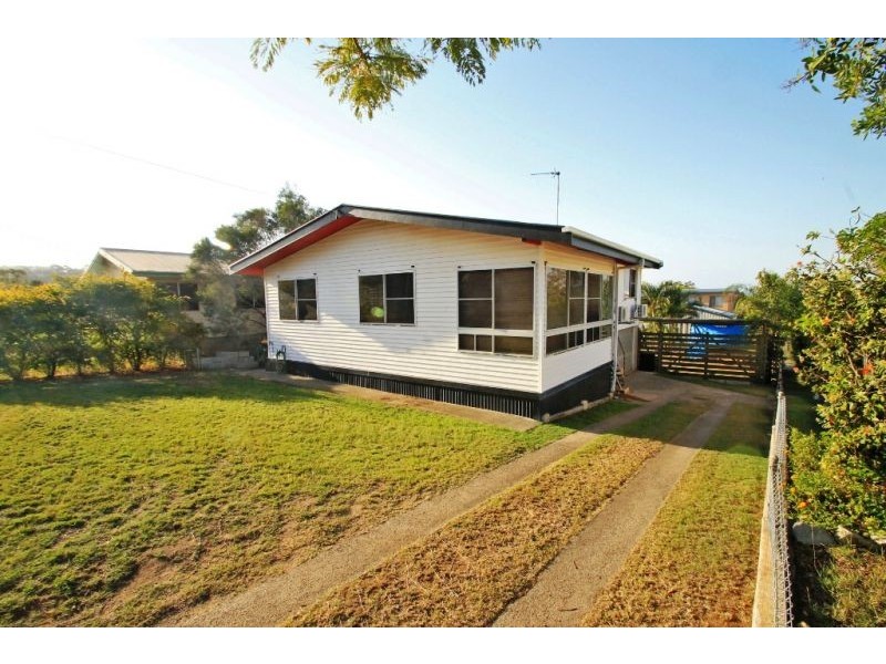 24 Agnes Street, South Gladstone QLD 4680