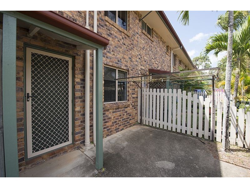 1/46 J Hickey Avenue, Clinton QLD 4680