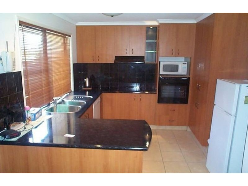 121a Col Brown Avenue, Clinton QLD 4680