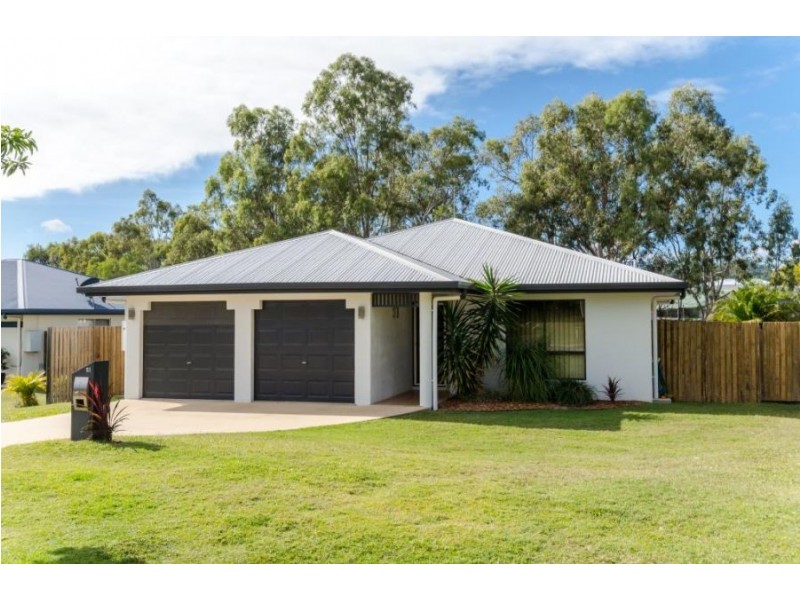 51 Skyline Drive, New Auckland QLD 4680