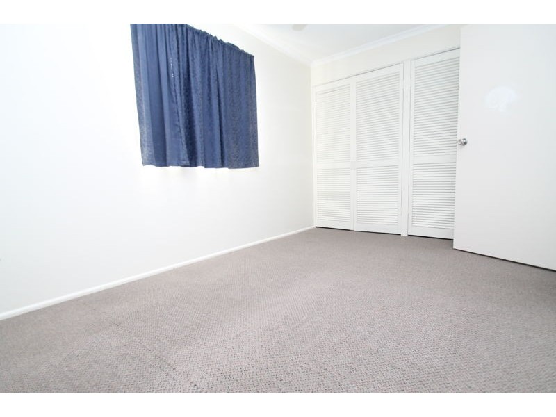 1/18 Geraldine Street, West Gladstone QLD 4680