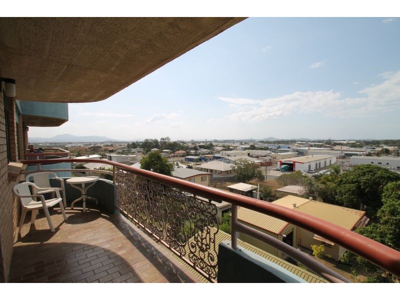 23/7 Kent Street, West Gladstone QLD 4680