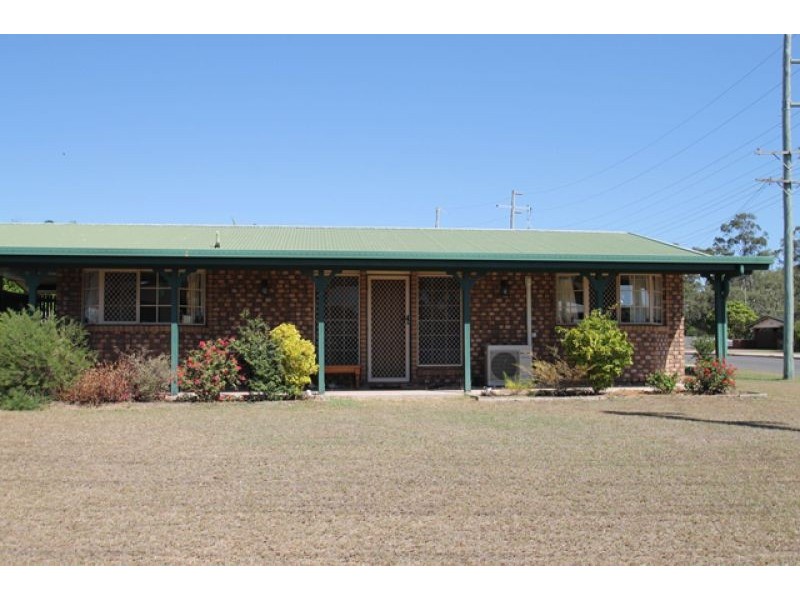 2 Waratah Street, Sun Valley QLD 4680