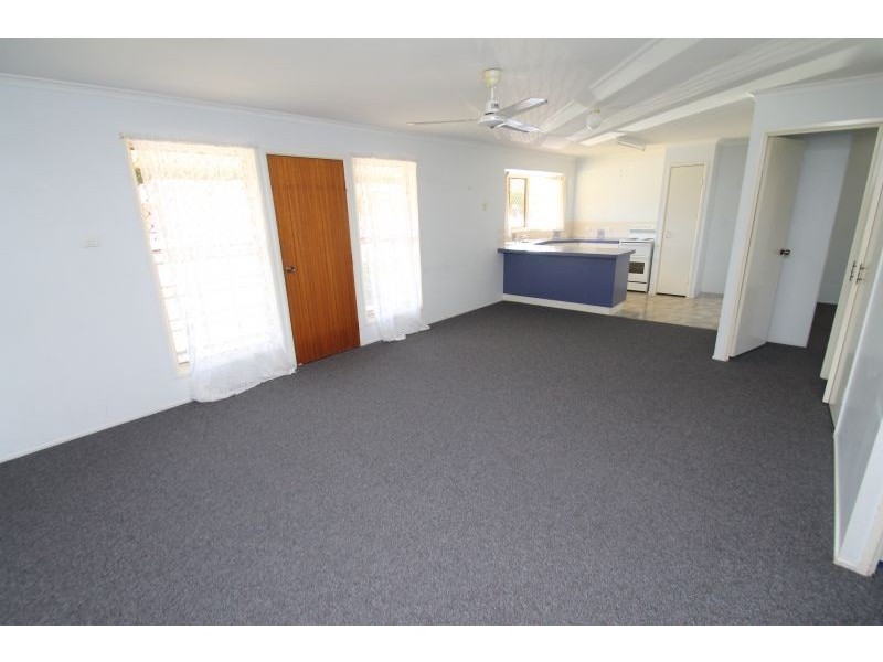 2 Waratah Street, Sun Valley QLD 4680