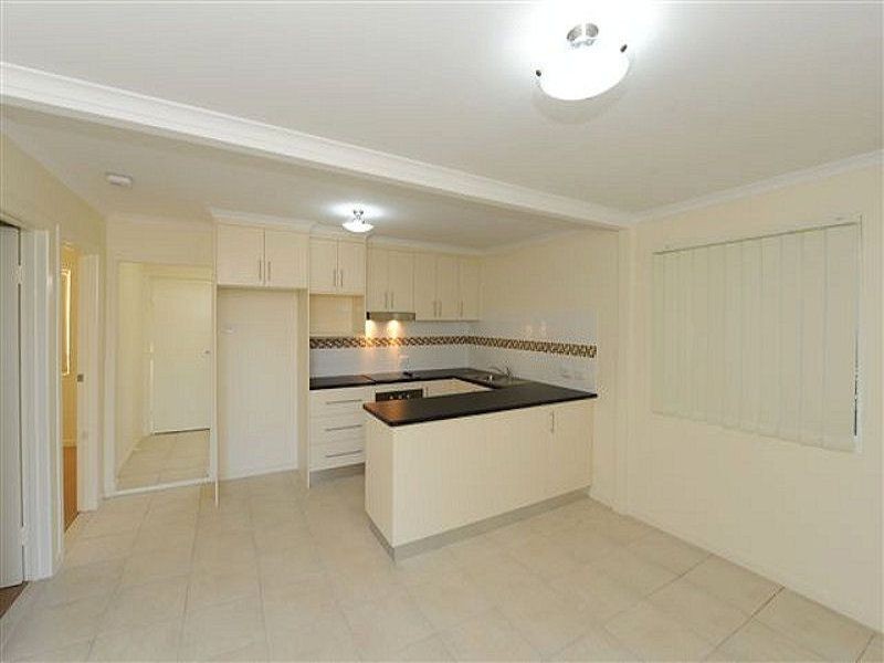 1-5/30 Short Street, South Gladstone QLD 4680