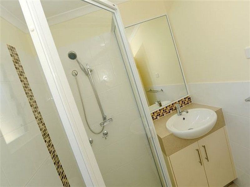 1-5/30 Short Street, South Gladstone QLD 4680