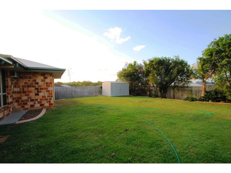 5 Beardmore Place, Clinton QLD 4680
