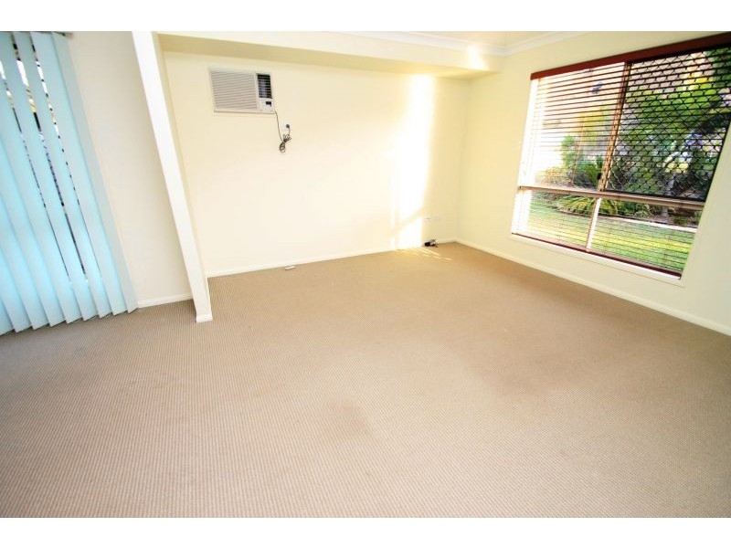 5 Beardmore Place, Clinton QLD 4680